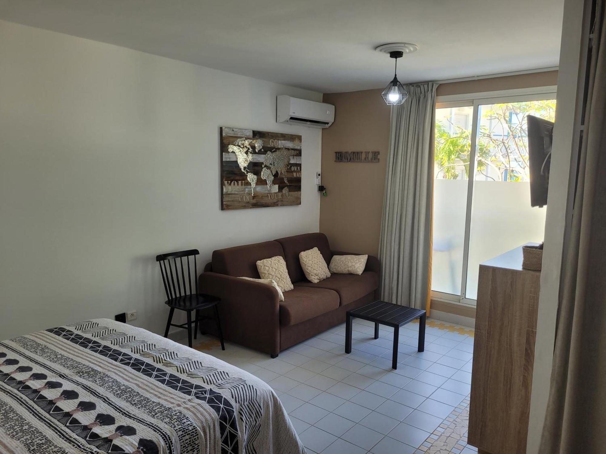 Studio Le Titoune Acces Plage St-Francois Avec Reservoir D'Eau Automatique 圣弗朗索瓦 外观 照片